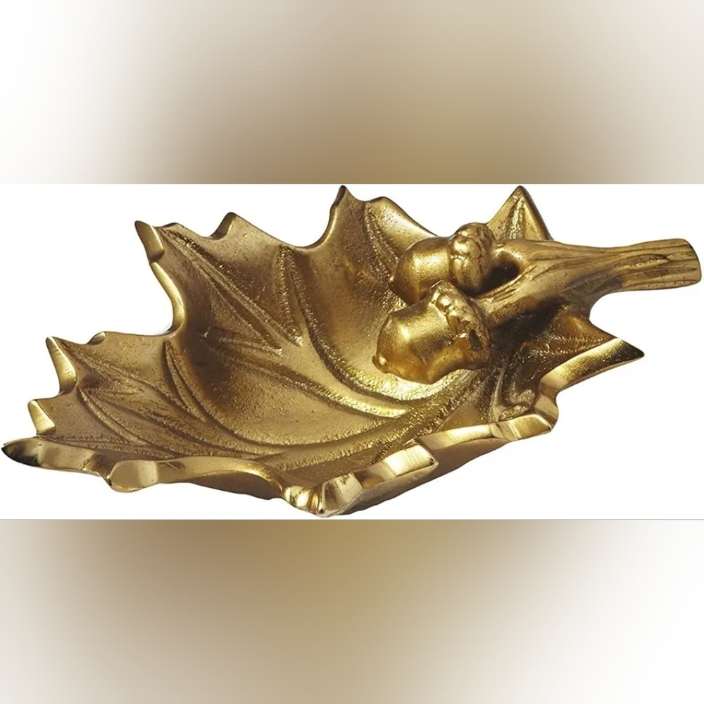 NEW Box Julia Knight Oak Leaf 6" Petite Bowl, One Size, Gold
